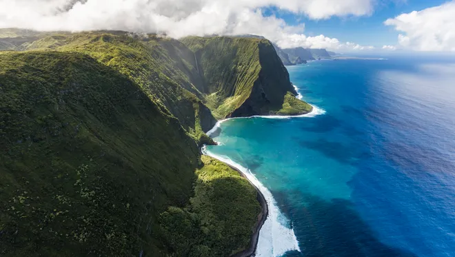 A view of the ocean from above.